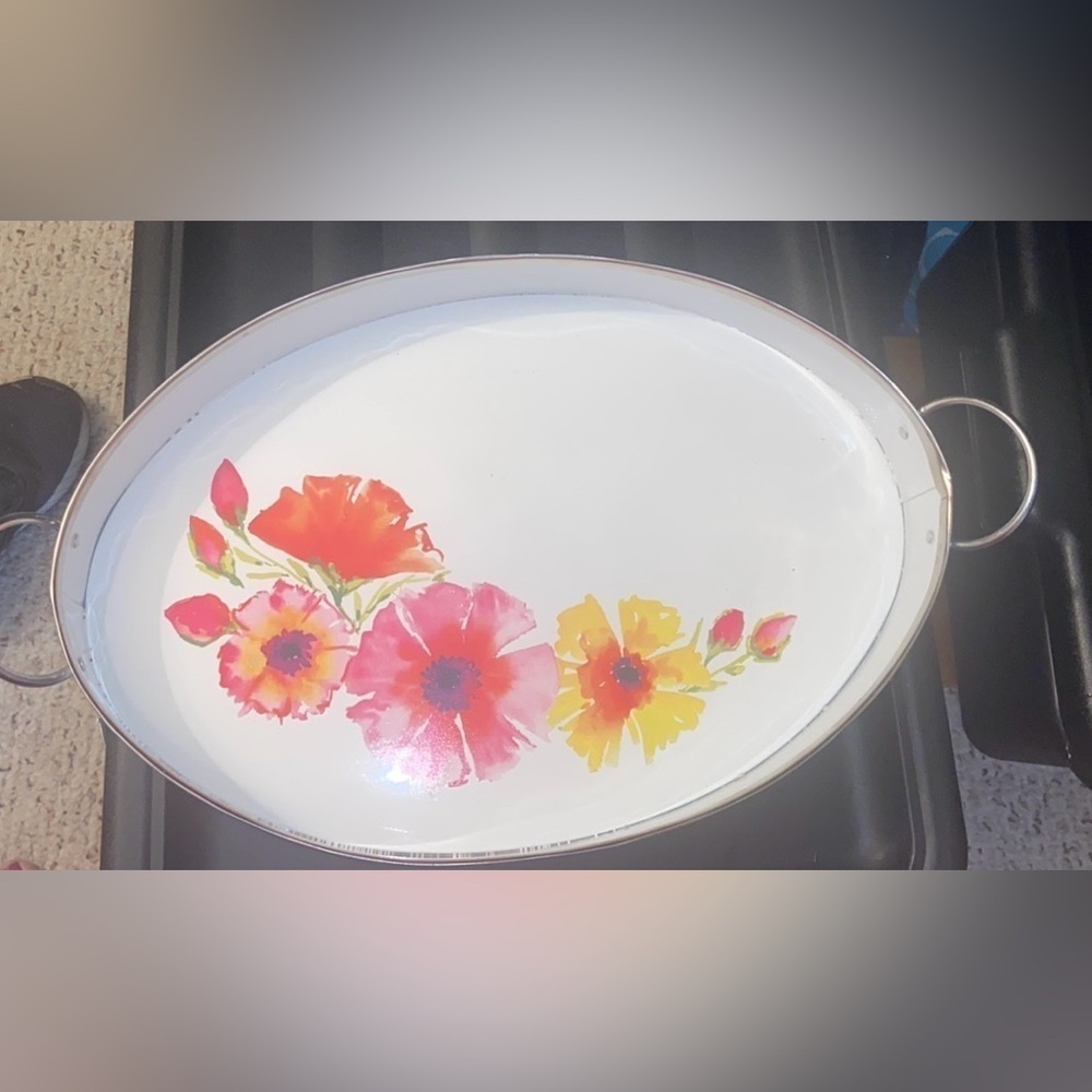 NWT Gibson Dina metal serving tray T2